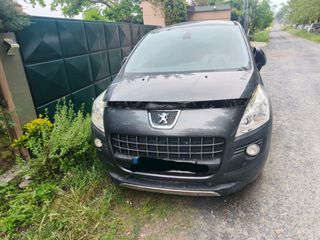 Peugeot 3008 2010 1.6 150PS PANORAMA-thumb-2