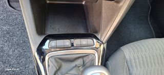 Opel Corsa 2022 1.2 GDI TURBO 100HP-thumb-21