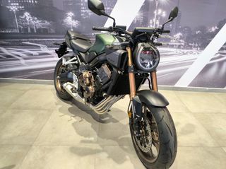 Honda CB 650 2026 R e-cluch ΑΤΟΚΑ-thumb-2