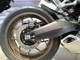 Honda CB 650 2026 R e-cluch ΑΤΟΚΑ-thumb-7