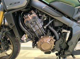 Honda CB 650 2026 R e-cluch ΑΤΟΚΑ-thumb-10
