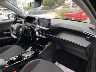 Peugeot 208 2022 PureTech 100 S&S EAT8 Acti 1.2-thumb-13