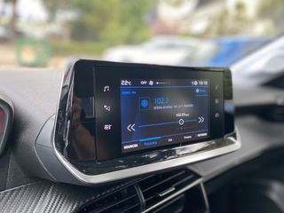 Peugeot 208 2022 PureTech 100 S&S EAT8 Acti 1.2-thumb-16
