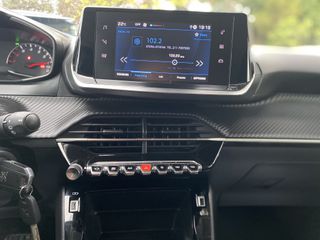Peugeot 208 2022 PureTech 100 S&S EAT8 Acti 1.2-thumb-19