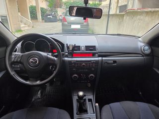Mazda 3 2005 Mazda 3 Sedan 1.6-thumb-7