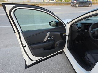 Citroen C4 2023 1.2 FEEL ΑΡΙΣΤΟ ΧΩΡΙΣ ΤΕΛΗ LED-thumb-8