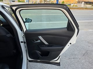Citroen C4 2023 1.2 FEEL ΑΡΙΣΤΟ ΧΩΡΙΣ ΤΕΛΗ LED-thumb-24