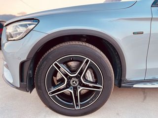 Mercedes-Benz GLC 300 2021 DE 4MATIC 9G-TRONIC AMG LINE-thumb-9