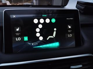 Mg EHS 2022 MG5 EHS 1.5 T-GDI Plug-in Hybrid Luxury-thumb-15