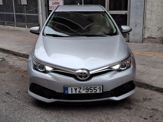 Toyota Auris 2018 1.4 D-4D DIESEL 6 TAXYTO