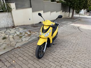 Piaggio Carnaby 200 2007