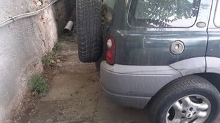 Land Rover Freelander 2002-thumb-5