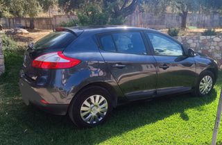 Renault Megane 2010 MEGANE 1.4 16V-Ελληνικο,ατρακαριστο,πρώτο χερι Δώρο τα τέλη!