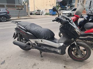 Yamaha XMAX 250 2009-thumb-2