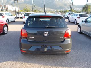 Volkswagen Polo 2015 1.4 TDI CONCEPTLINE-thumb-4