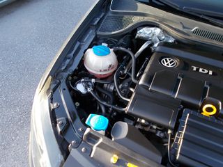 Volkswagen Polo 2015 1.4 TDI CONCEPTLINE-thumb-16