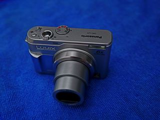 Panasonic Lumix DMC-LZ2-thumb-9