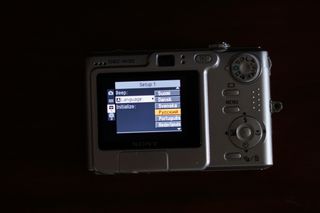 SONY CYBERSHOT DSC-W30 SILVER-thumb-6