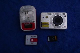 Sony Cybershot DSC-W110.-thumb-1