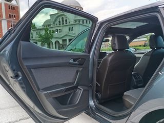 Seat Leon 2021 Seat Leon 2021 Hybrid 1.4-thumb-23