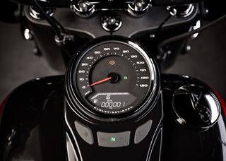 Harley Davidson Heritage 2025 Απόκτησε τη δική σου Harley με χρηματοδότηση ως 48 μήνες-thumb-13