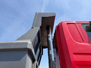 Ανατροπή Scania 2007 R420-thumb-8