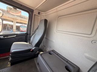 Ανατροπή Scania 2007 R420-thumb-21