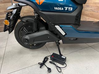 Yadea Electric Scooter 2026 YADEA T9-thumb-8