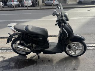 Aprilia Scarabeo 200 2014
