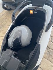 Piaggio MP3 350 2019-thumb-16