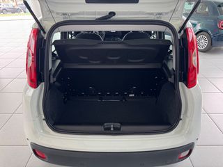 Fiat Panda 2026 ICON Hybrid-thumb-7