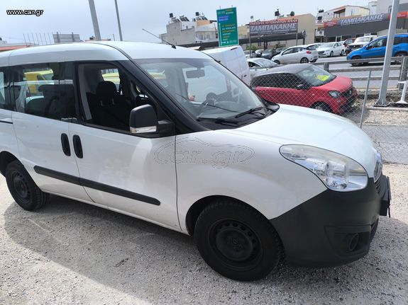 Opel Combo 2017 1.3 CDTI ECOFLEX DIESEL