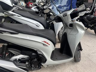 Honda SH 350i 2022