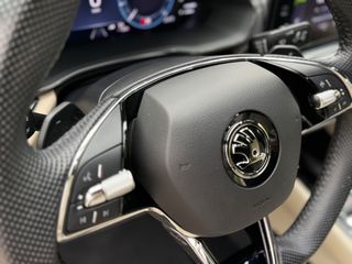 Skoda Octavia 2023 GRAND COUPE-thumb-5