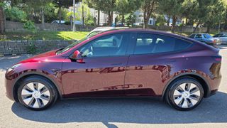 Tesla Model Y 2023 LONG RANGE DUAL MOTOR