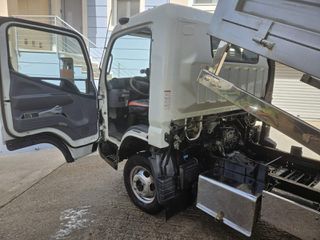 Ανατροπή Mitsubishi 2016 FUSO-thumb-14