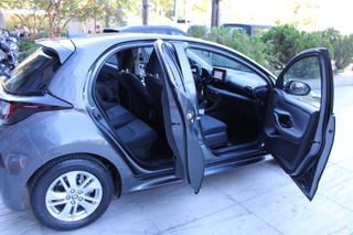 Toyota Yaris 2022 HYBRID ACTIVE PLUS 1.5cc 116ps CVT *ΓΡΑΜΜΑΤΙΑ*-thumb-10