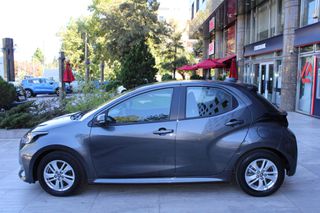 Toyota Yaris 2022 HYBRID ACTIVE PLUS 1.5cc 116ps CVT *ΓΡΑΜΜΑΤΙΑ*-thumb-1