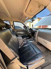 Dodge Nitro 2009 SXT-thumb-9