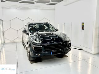 Porsche Cayenne 2016 Full Spec- Panorama- Αερανάρτηση