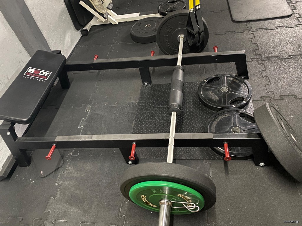 Hip thruster