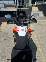 KTM 1290 Super Adventure 2017-thumb-5