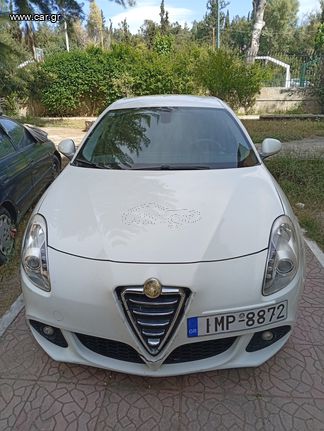Protector De Maletero TPE Alfa Romeo Giulietta - Distribuciones Cantelar