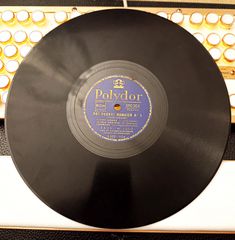 Δίσκος γραμμοφώνου (γαλλική έκδοση δεκ. 1920): Polydor: Pot-pouri Hawaien no 1 (valses anglaises)