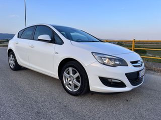 Opel Astra 2015-thumb-4