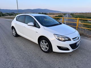 Opel Astra 2015-thumb-13