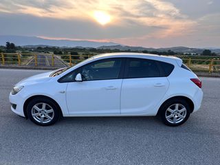 Opel Astra 2015-thumb-18