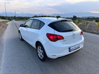 Opel Astra 2015-thumb-20