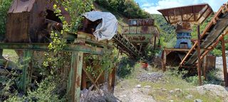 Σπαστήρες 1990 Σπαστήρας με Σφυριά