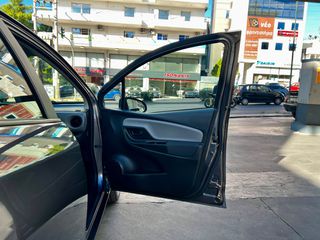 Toyota Yaris 2015 Toyota Yaris III (facelift ) 1.4 D-4D (90 Hp) ΕΛΛΗΝΙΚΟ+ΒΟΟΚ-thumb-21